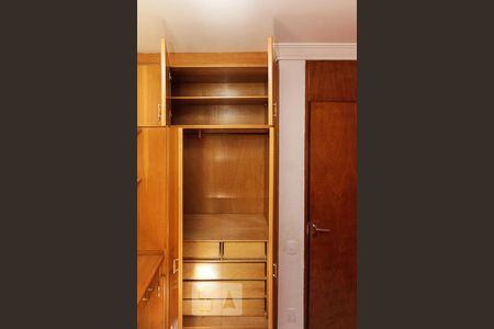 Apartamento à venda com 65m², 3 quartos e 1 vagaQuarto 03