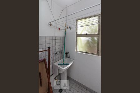 Apartamento à venda com 65m², 3 quartos e 1 vagaÁrea de Serviço