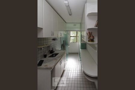 Apartamento à venda com 65m², 3 quartos e 1 vagaCozinha