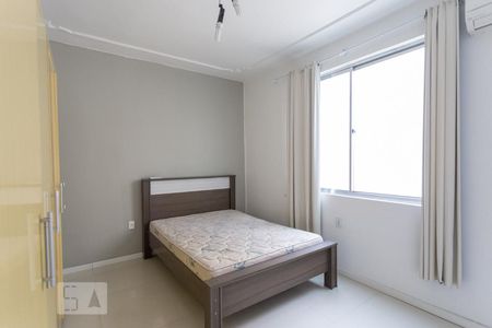 Quarto de apartamento para alugar com 1 quarto, 49m² em Menino Deus, Porto Alegre