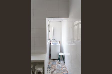 Área de serviço de apartamento à venda com 1 quarto, 49m² em Menino Deus, Porto Alegre