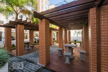 Apartamento para alugar com 72m², 2 quartos e 1 vagaÁrea comum