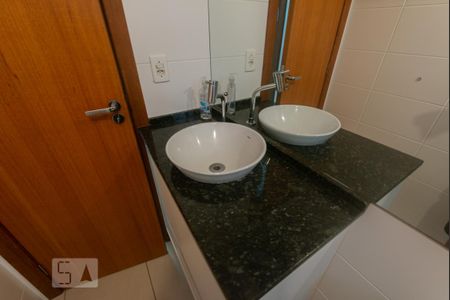 Apartamento para alugar com 72m², 2 quartos e 1 vagaBanheiro