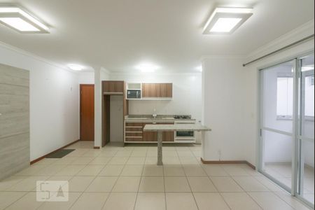 Apartamento para alugar com 72m², 2 quartos e 1 vagaSala