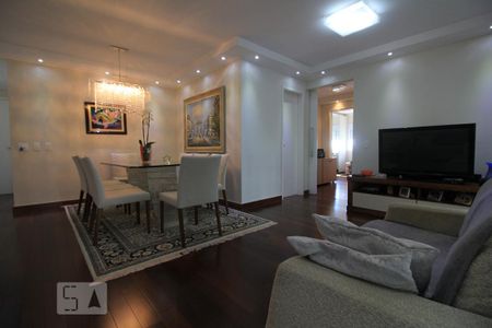 Sala de apartamento para alugar com 3 quartos, 105m² em Vila Suzana, São Paulo