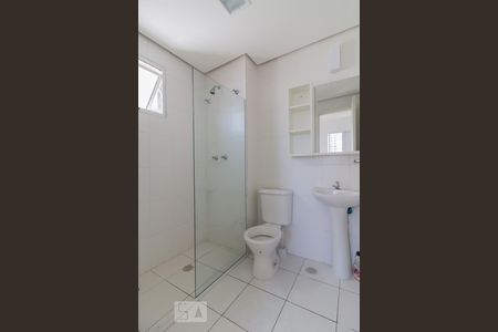 Apartamento para alugar com 74m², 3 quartos e 1 vaga Apartamento para alugar com 74m², 3 quartos e 1 vagaBanheiro da suíte