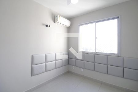 Quarto 1 de apartamento para alugar com 3 quartos, 68m² em Freguesia (jacarepaguá), Rio de Janeiro