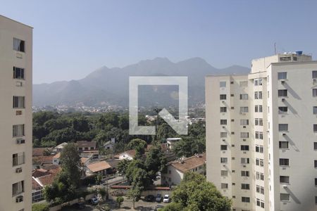 Sala - vista de apartamento para alugar com 3 quartos, 68m² em Freguesia (jacarepaguá), Rio de Janeiro