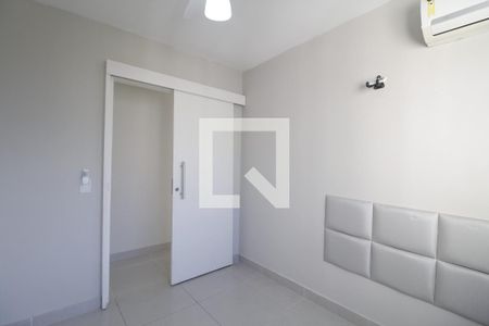 Quarto 1 de apartamento para alugar com 3 quartos, 68m² em Freguesia (jacarepaguá), Rio de Janeiro
