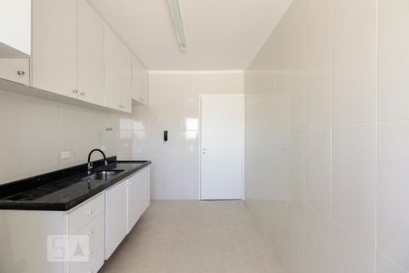 Cozinha de apartamento para alugar com 2 quartos, 80m² em Vila Esperança, São Paulo