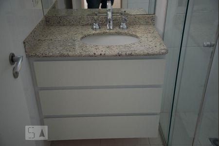 Banheiro suite 1  de apartamento à venda com 2 quartos, 130m² em Vila Pereira Barreto, São Paulo