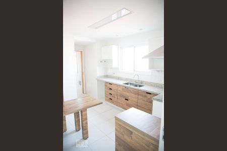 Apartamento à venda com 130m², 2 quartos e 4 vagasCozinha 