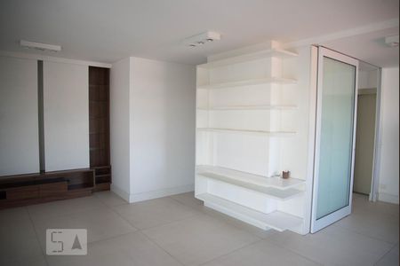 Sala de apartamento à venda com 2 quartos, 130m² em Vila Pereira Barreto, São Paulo