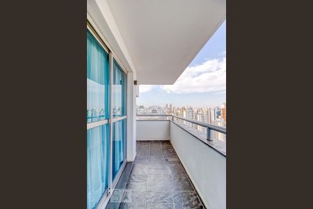 Varanda de apartamento à venda com 4 quartos, 178m² em Vila Uberabinha, São Paulo