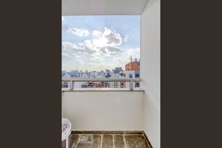 Apartamento à venda com 178m², 4 quartos e 4 vagasSacada da terceira suíte