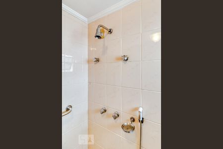 Apartamento à venda com 178m², 4 quartos e 4 vagasBanheiro da segunda suíte