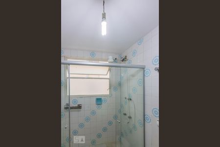 Chuveiro Banheiro Social de apartamento à venda com 4 quartos, 118m² em São Lucas, Belo Horizonte