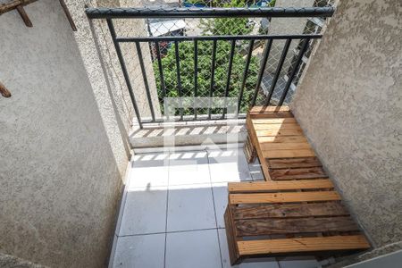Apartamento à venda com 65m², 3 quartos e 1 vaga Apartamento à venda com 65m², 3 quartos e 1 vagaVaranda