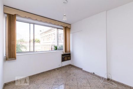 Sala de apartamento para alugar com 3 quartos, 110m² em Flamengo, Rio de Janeiro