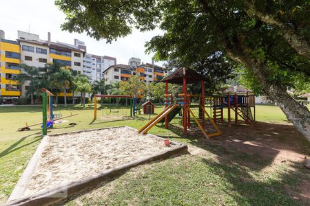 Apartamento para alugar com 80m², 2 quartos e 2 vagasPlayground