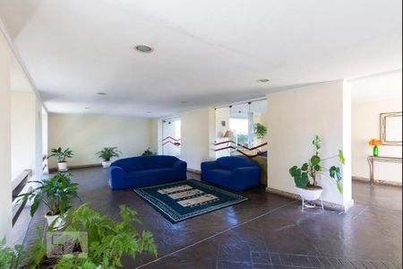 Apartamento à venda com 70m², 3 quartos e 1 vagaHall social