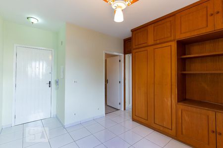 Sala de apartamento para alugar com 1 quarto, 49m² em Centro, Campinas