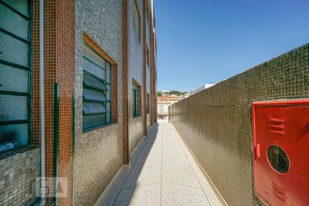 Corredor externo de apartamento à venda com 2 quartos, 61m² em Vila São Geraldo, São Paulo