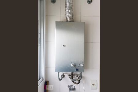 Apartamento para alugar com 60m², 2 quartos e 1 vaga Apartamento para alugar com 60m², 2 quartos e 1 vagaArea de Serviço - Aquecedor