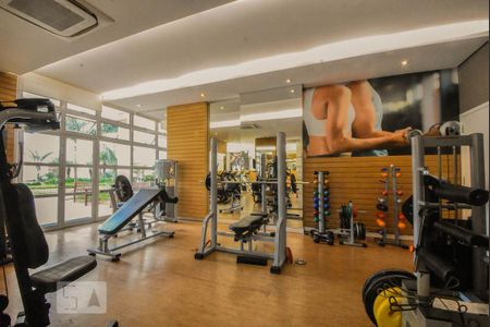Apartamento para alugar com 123m², 3 quartos e 2 vagas Apartamento para alugar com 123m², 3 quartos e 2 vagasAcademia