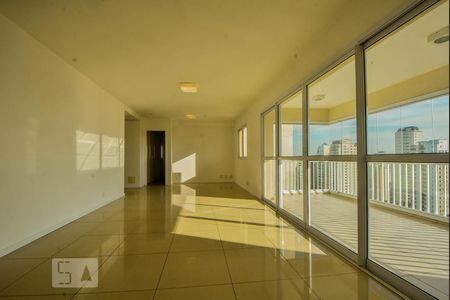 Sala de apartamento para alugar com 3 quartos, 123m² em Vila Congonhas, São Paulo