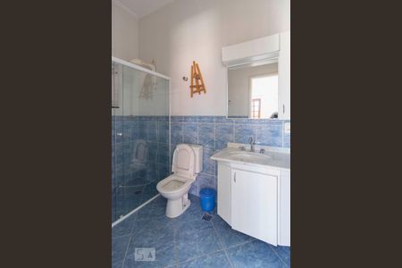 Casa à venda com 245m², 4 quartos e 4 vagasBanheiro de Serviço