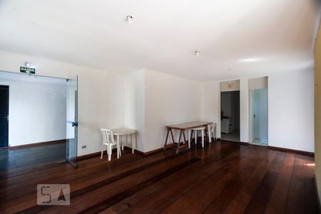 Apartamento à venda com 63m², 2 quartos e 1 vagaSalão de Festas