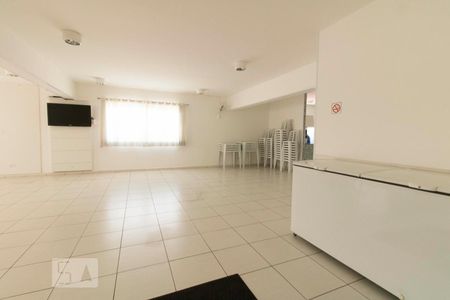 Apartamento à venda com 48m², 2 quartos e 1 vagaSalão de festas