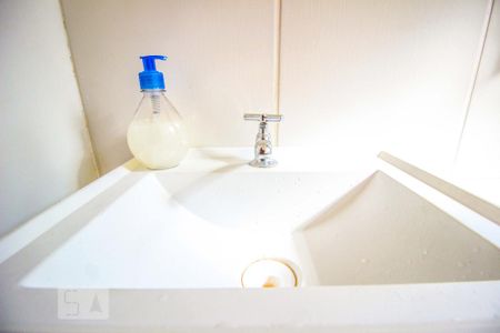 Apartamento para alugar com 50m², 2 quartos e 1 vaga Apartamento para alugar com 50m², 2 quartos e 1 vagaBanheiro social