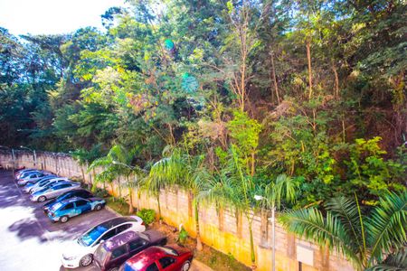Apartamento para alugar com 50m², 2 quartos e 1 vaga Apartamento para alugar com 50m², 2 quartos e 1 vagaVista Cozinha e Área de Serviço