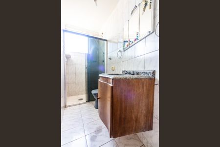 Banheiro de apartamento à venda com 3 quartos, 68m² em Bela Vista, Osasco
