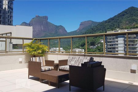 Apartamento à venda com 90m², 2 quartos e 1 vagaÁrea comum