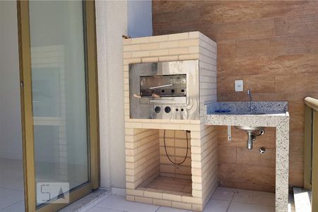 Apartamento à venda com 90m², 2 quartos e 1 vagaVaranda