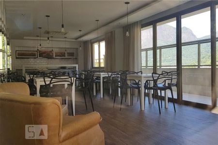 Apartamento à venda com 90m², 2 quartos e 1 vagaÁrea comum - Salão de festas