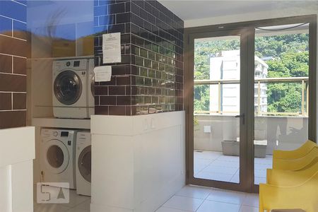 Apartamento à venda com 90m², 2 quartos e 1 vagaÁrea comum - Lavanderia