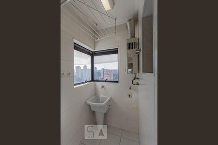 Apartamento para alugar com 67m², 2 quartos e 1 vagaÁrea de Serviço