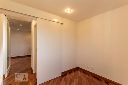 Apartamento para alugar com 67m², 2 quartos e 1 vagaQuarto 1