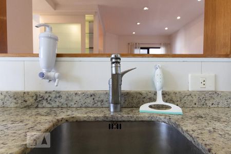 Apartamento para alugar com 67m², 2 quartos e 1 vagaCozinha