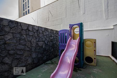 Apartamento para alugar com 67m², 2 quartos e 1 vagaÁrea Comum - Playground