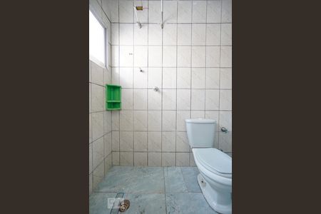 Casa à venda com 280m², 4 quartos e 2 vagasBanheiro suíte 4