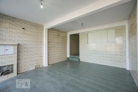 Casa à venda com 280m², 4 quartos e 2 vagasGaragem