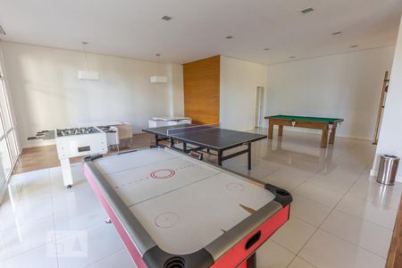 Apartamento para alugar com 160m², 4 quartos e 2 vagasÁrea Comum Salão de Jogos