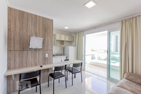 Sala de apartamento para alugar com 1 quarto, 44m² em Setor Bueno, Goiânia