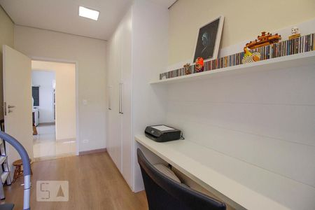 Casa à venda com 300m², 4 quartos e 6 vagasQuarto