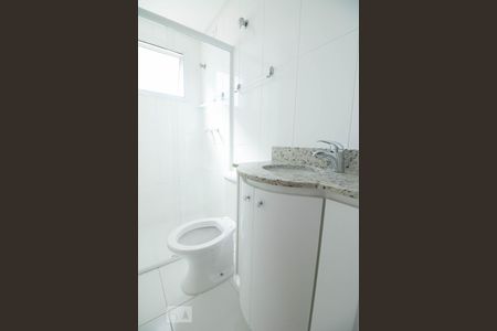 Apartamento para alugar com 95m², 3 quartos e 2 vagas Apartamento para alugar com 95m², 3 quartos e 2 vagasBanheiro da Suite